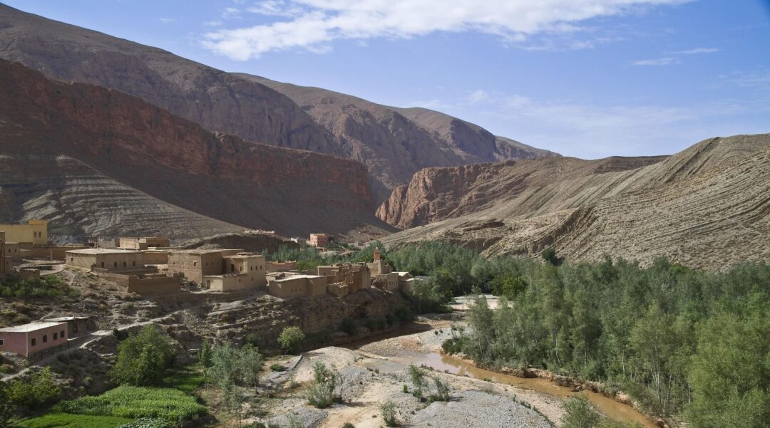 6 Days Tour from Fes to Marrakech via the Sahara Desert